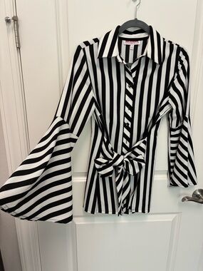 Mishka Black & White Vertical Stripe Tie-Waist Bell Sleeve Shirt Size Small